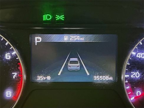 Used 2024 Kia Forte LX image 15