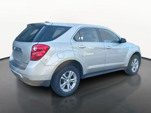 Used 2015 Chevrolet Equinox LS FWD image 3
