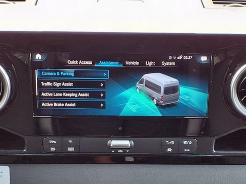 Used 2023 Mercedes-Benz Sprinter 3500 image 19