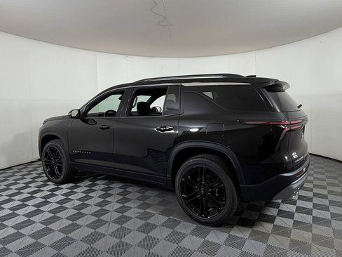New 2026 Chevrolet Traverse LT w/ LPO, Floor Liner Package FWD image 3