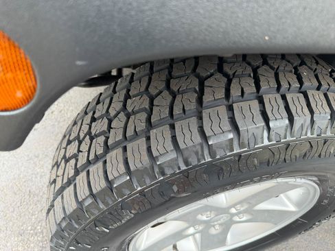 Used 2014 Jeep Wrangler Unlimited Sport w/ Quick Order Package 24S AWD/4WD image 18