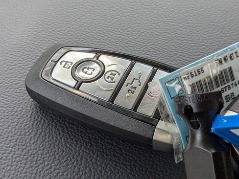 New 2025 Ford F150 Lariat w/ Equipment Group 502A High image 52