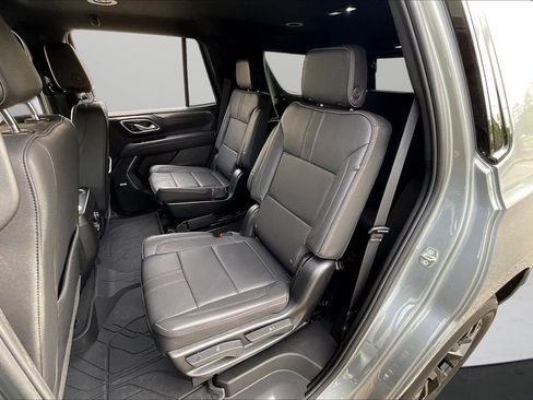 Used 2023 Chevrolet Tahoe RST w/ RST Performance Edition AWD/4WD image 23