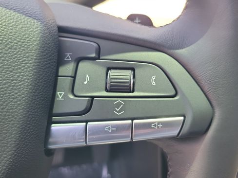 Used 2024 Cadillac XT4 Luxury FWD image 22