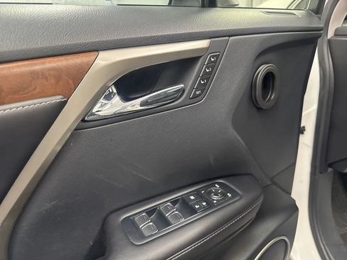 Used 2020 Lexus RX 350L Premium w/ Premium Package AWD/4WD image 9