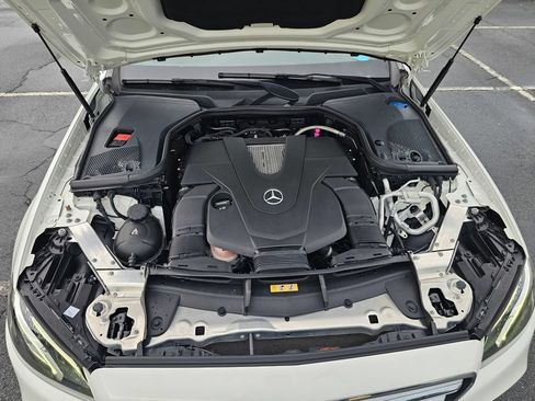 Used 2020 Mercedes-Benz E 450 4MATIC Sedan image 24