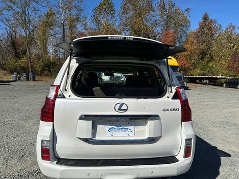 Used 2013 Lexus GX 460 w/ Comfort Plus Pkg AWD/4WD image 12