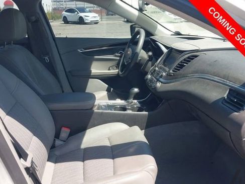 Used 2018 Chevrolet Impala LS FWD image 5