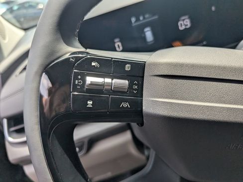 New 2027 Kia Carnival EX FWD image 14