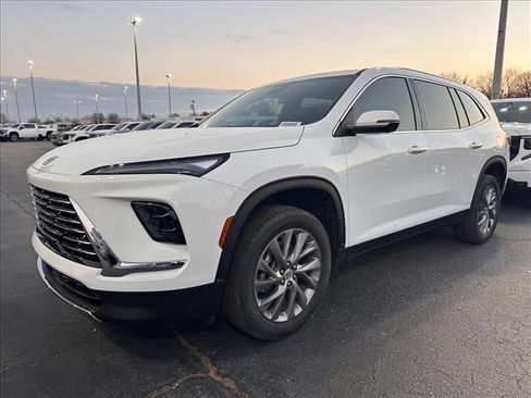New 2026 Buick Enclave Preferred w/ Power Package FWD image 5