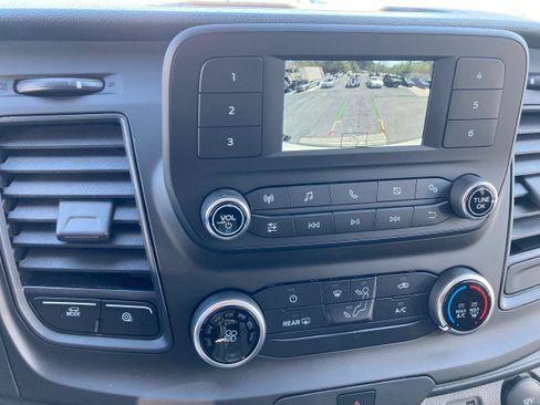 New 2025 Ford Transit 250 148 Medium Roof image 11