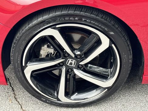 Used 2019 Honda Accord Sport image 11