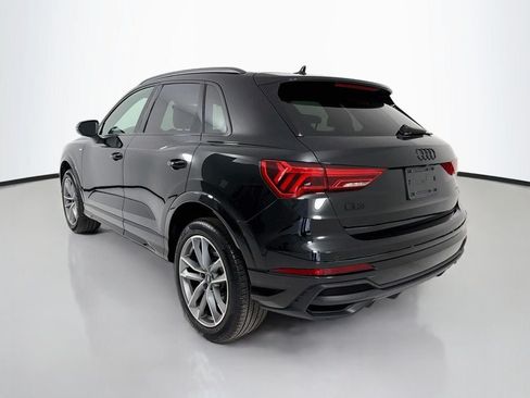 Used 2023 Audi Q3 2.0T Premium w/ Black Optic Sport Package AWD/4WD image 5