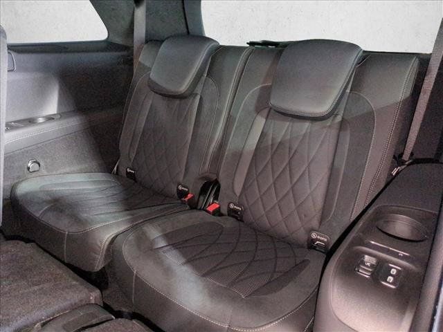 Certified 2026 Mercedes-Benz GLS 63 AMG 4MATIC image 20