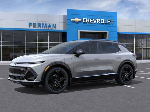 New 2025 Chevrolet Equinox EV RS image 2