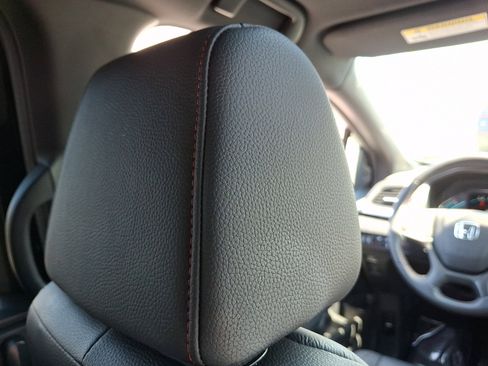 Used 2024 Honda Odyssey Sport image 9