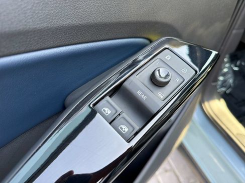 Certified 2024 Volkswagen ID.4 S RWD image 13