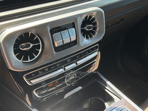 Used 2022 Mercedes-Benz G 550 image 27