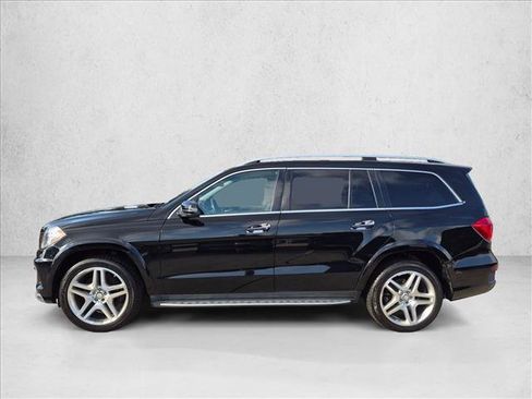 Used 2016 Mercedes-Benz GL 550 4MATIC image 9