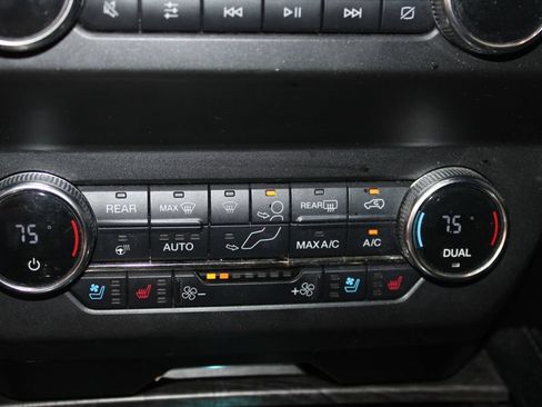 Used 2020 Ford Expedition Limited AWD/4WD image 26