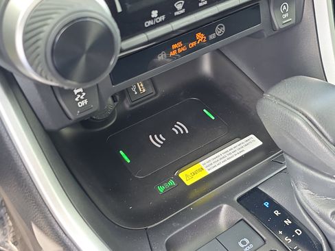 Used 2024 Toyota RAV4 LE image 28