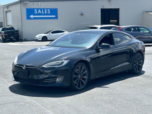 Used 2016 Tesla Model S Performance AWD/4WD image 9