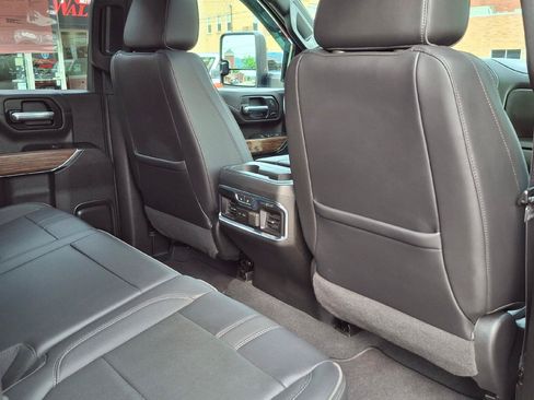 Used 2021 Chevrolet Silverado 2500 High Country w/ Safety Package II AWD/4WD image 11