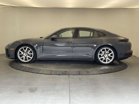 Certified 2025 Porsche Panamera 4 AWD/4WD image 2