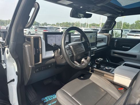 Used 2022 GMC Hummer EV Edition 1 w/ LPO, Illumination Package image 10