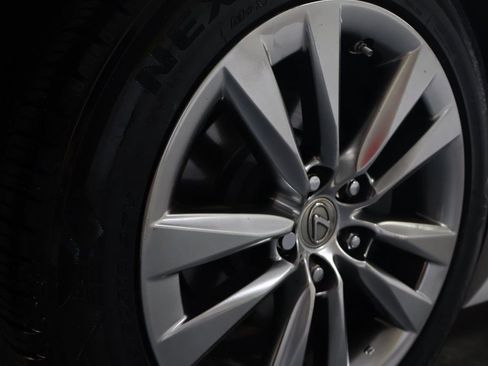 Used 2016 Lexus LS 460 w/ Comfort Package image 31