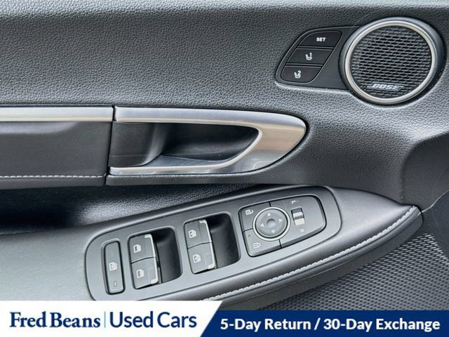 Used 2022 Hyundai Sonata Limited w/ Preferred Accessory Package FWD image 25