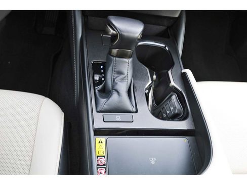 Used 2025 Lexus ES 350 w/ Premium Package FWD image 24