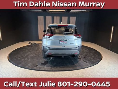 Used 2022 Nissan Rogue SV AWD/4WD image 5