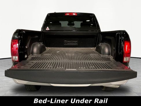 Used 2024 RAM 1500 Classic SLT AWD/4WD image 7