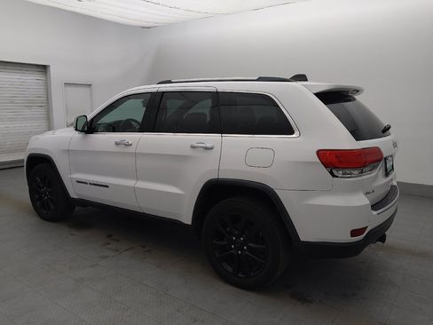 Used 2017 Jeep Grand Cherokee Limited w/ Luxury Group II AWD/4WD image 3