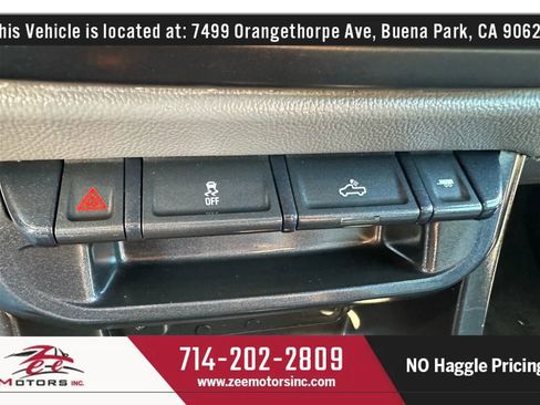 Used 2017 GMC Canyon 2WD Crew Cab w/ Convenience Package image 29