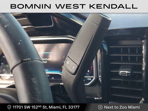 Used 2024 Chevrolet Silverado 2500 LT w/ Convenience Package image 26