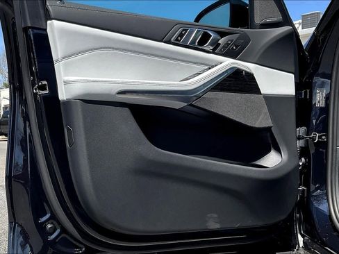 New 2026 BMW X5 xDrive40i w/ M Sport Package image 10