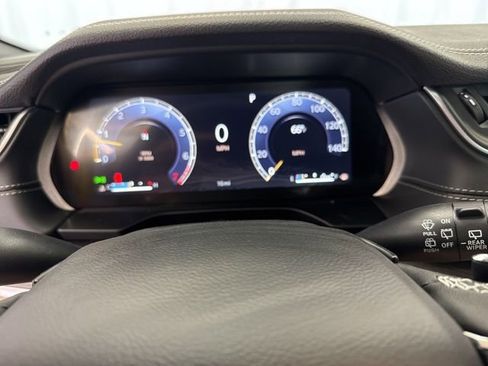 New 2025 Jeep Grand Cherokee L Limited w/ Trailer Tow Package image 13