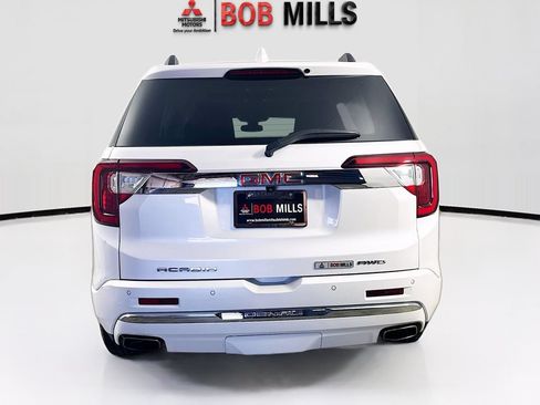 Used 2023 GMC Acadia Denali w/ Trailering Package AWD/4WD image 6