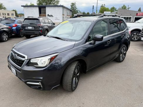 Used 2017 Subaru Forester 2.5i Limited AWD/4WD image 5