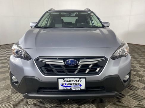 Used 2023 Subaru Crosstrek 2.0i Premium image 11