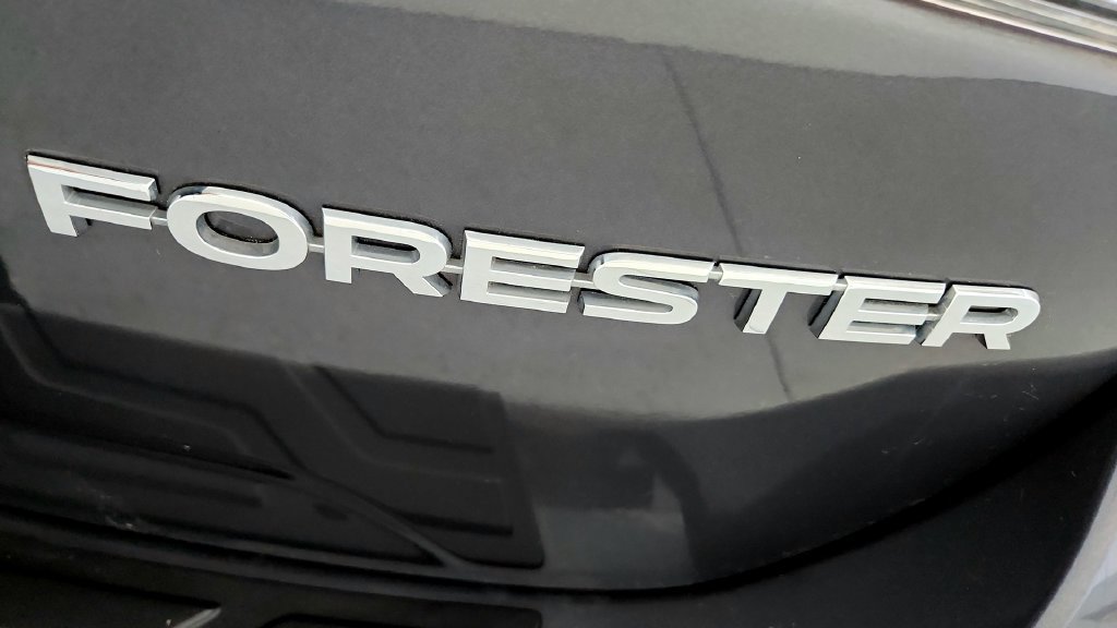 Used 2023 Subaru Forester Premium AWD/4WD image 14