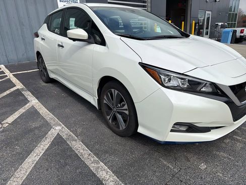 Used 2022 Nissan Leaf SV Plus image 6