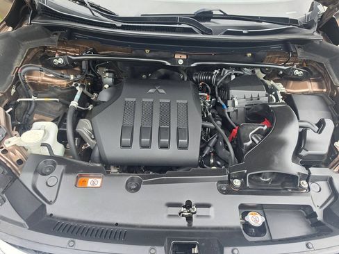 Used 2019 Mitsubishi Eclipse Cross SE AWD/4WD image 55