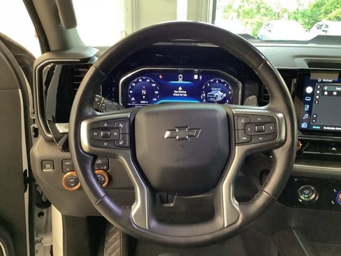 Used 2022 Chevrolet Silverado 1500 LT Trail Boss w/ Protection Package AWD/4WD image 23