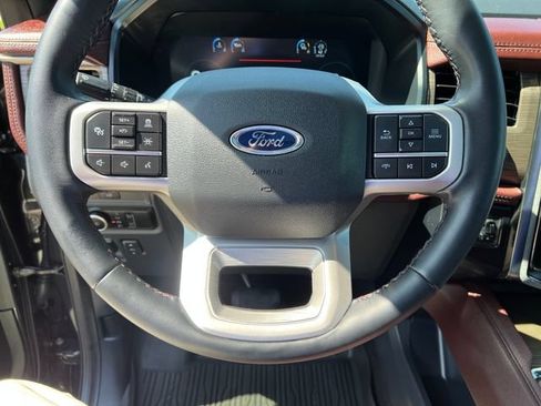 Certified 2023 Ford Expedition Limited AWD/4WD image 19
