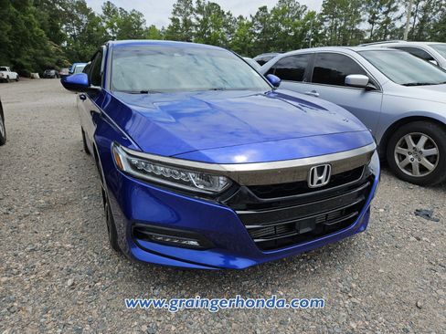 Used 2020 Honda Accord Sport image 4