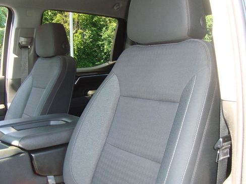 Used 2022 Chevrolet Silverado 1500 LT image 31