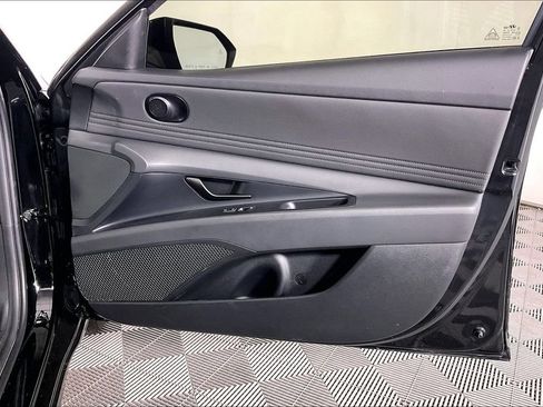 Used 2026 Hyundai Elantra Sport FWD image 22